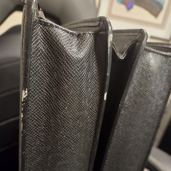 Louis Vuitton Taiga Serviette Tobol Briefcase Black Leather - Picture 9 of 16